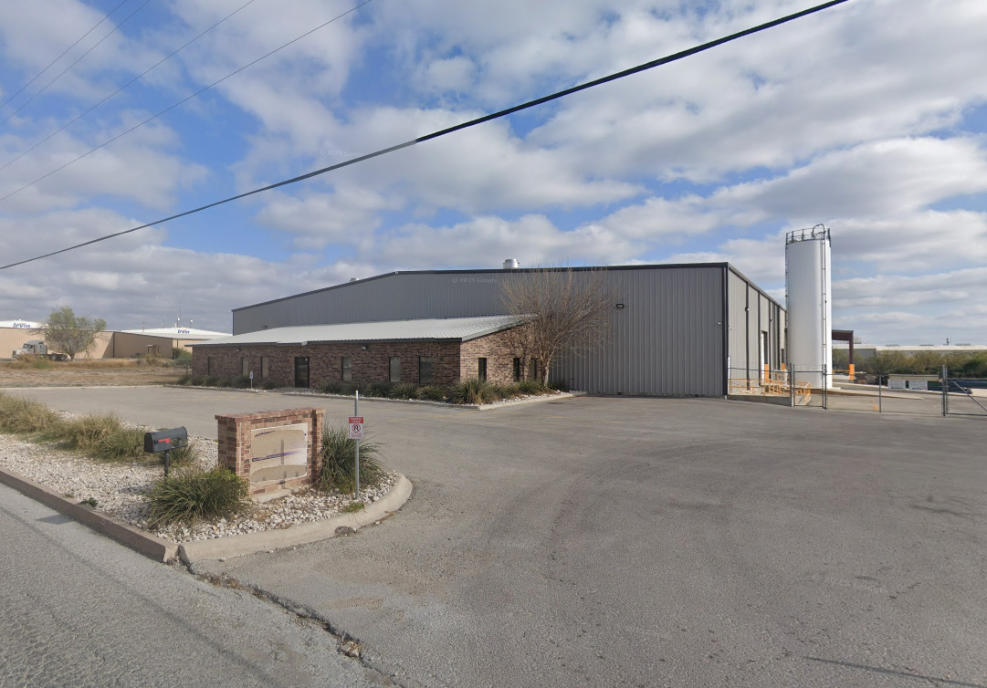 Turnkey Injection Molding Facility - Southwest Texas, USA - Photo 1