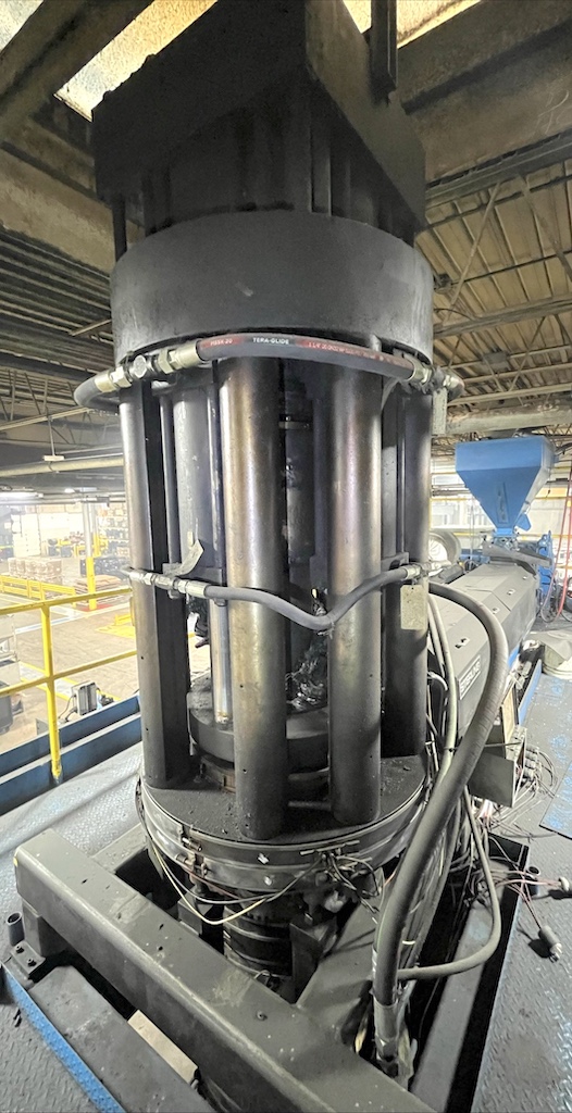 #10 Sterling 75 Pound Head.jpg