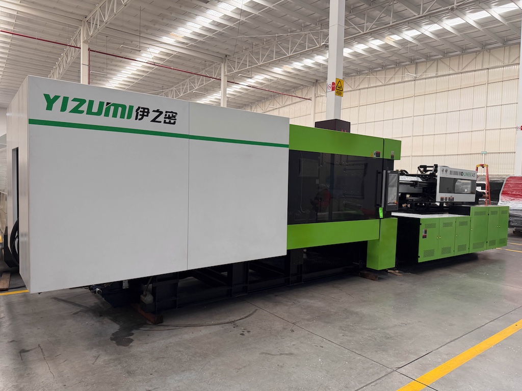 Used 2021 Yizumi UN650A5 Injection Molding Machines: Horizontal