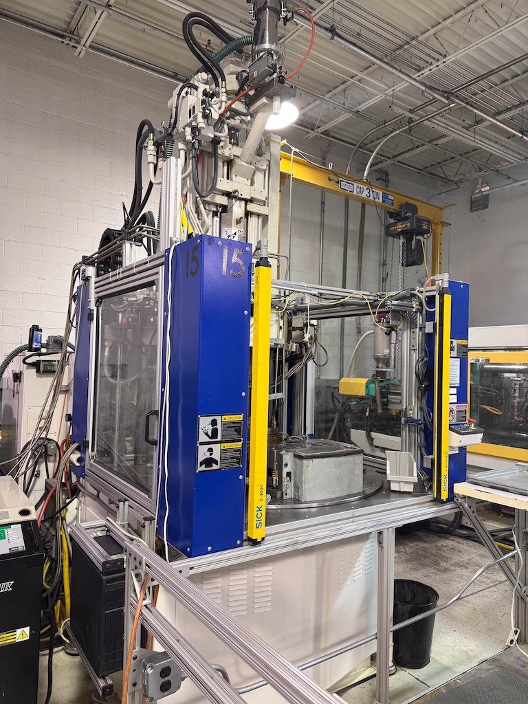 Used 2006 Battenfeld Vertical R 150/400V Injection Molding Machines: Vertical