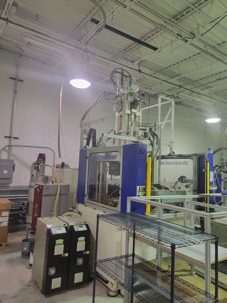 Used 2010 Battenfeld VM 270/750V R 1755 Injection Molding Machines: Vertical