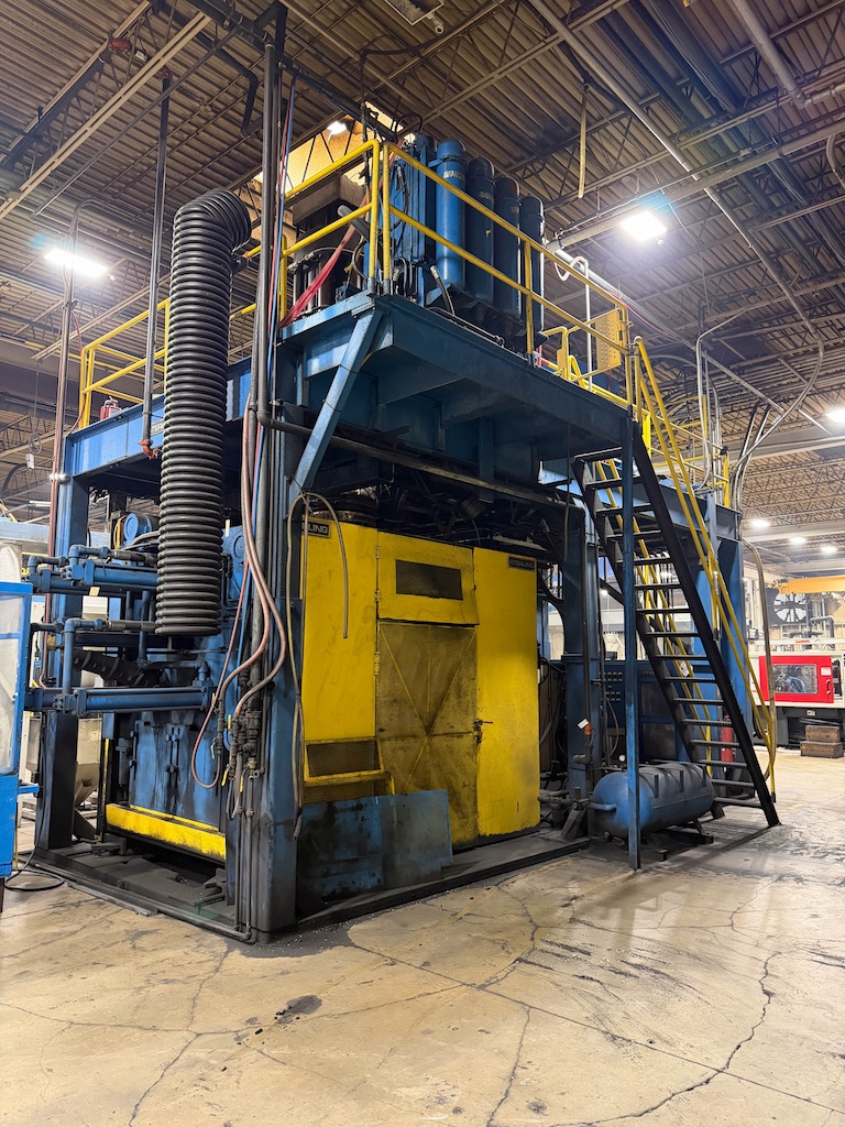 Used 1997 Sterling 75 lb. Head Blow Molding: Accumulator Head