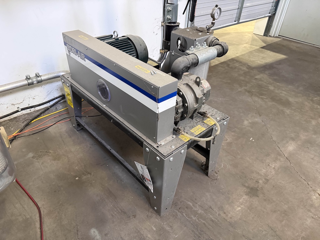 Used 2022 Dri-Air VPDB-5 Vacuum Pumps
