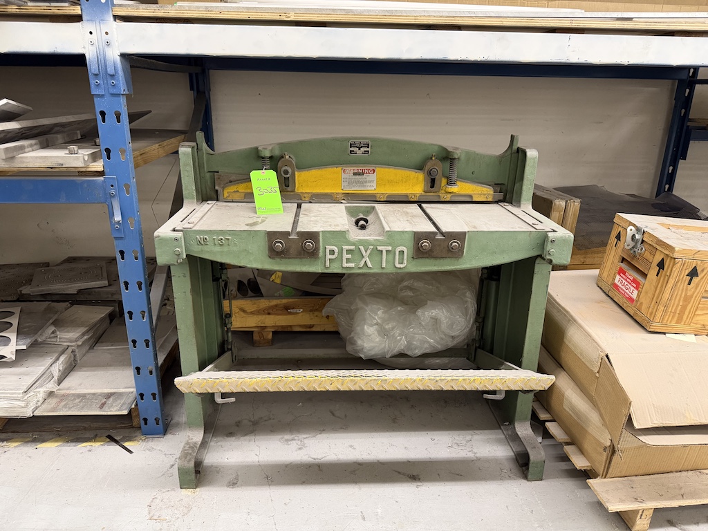 Used Pexto 137-L Shears, Power