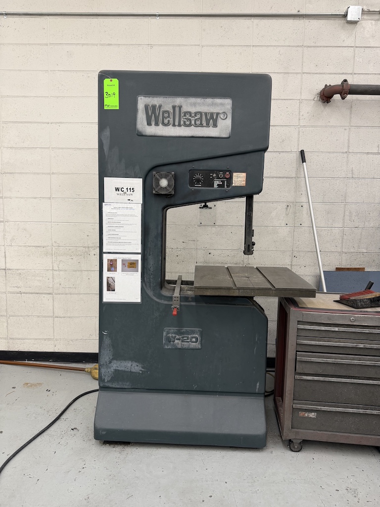 Used Wellsaw W-20 Saws, Vertical