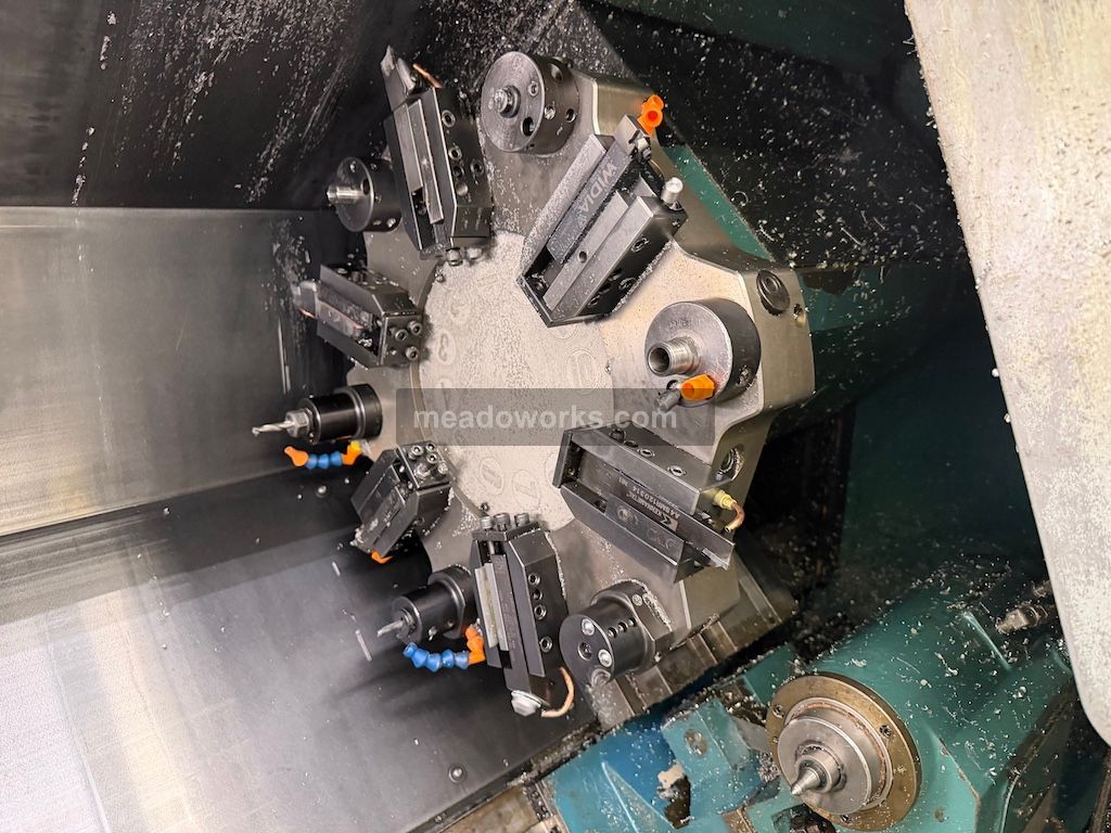 Nakamura-Tome SC-250 CNC Lathe with LNS Bar Feed - Image 4