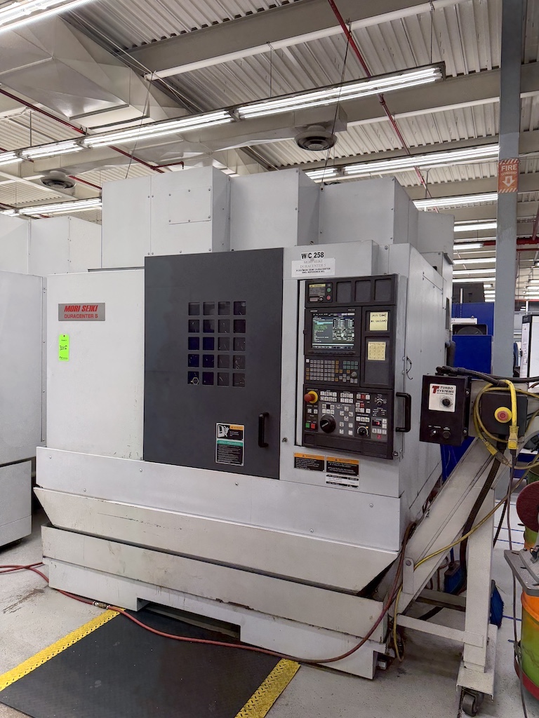 Used 2005 Mori Seiki Duracenter 5 Machining Centers, Vertical