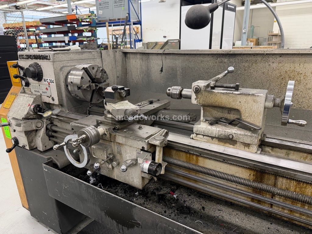 Makino Regal Servo Shift 15" Engine Lathe - Image 6