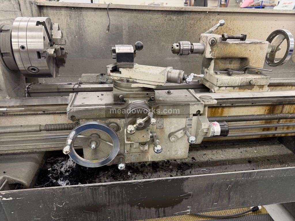 Makino Regal Servo Shift 15" Engine Lathe - Image 8