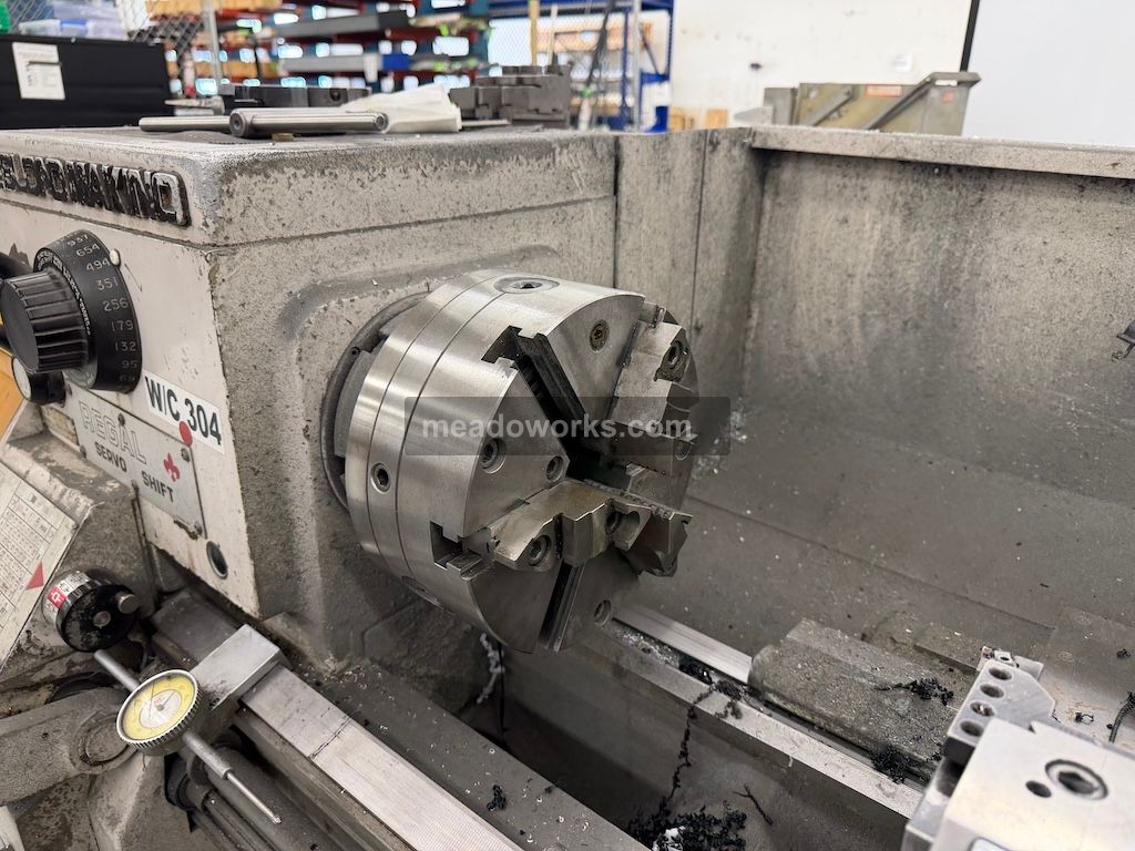 Makino Regal Servo Shift 15" Engine Lathe - Image 10