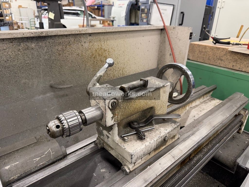Makino Regal Servo Shift 15" Engine Lathe - Image 11