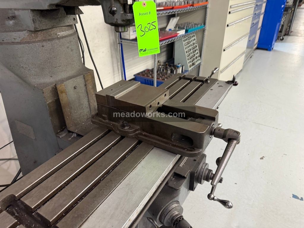 Bridgeport Series I 2 HP Knee Mill - Image 11