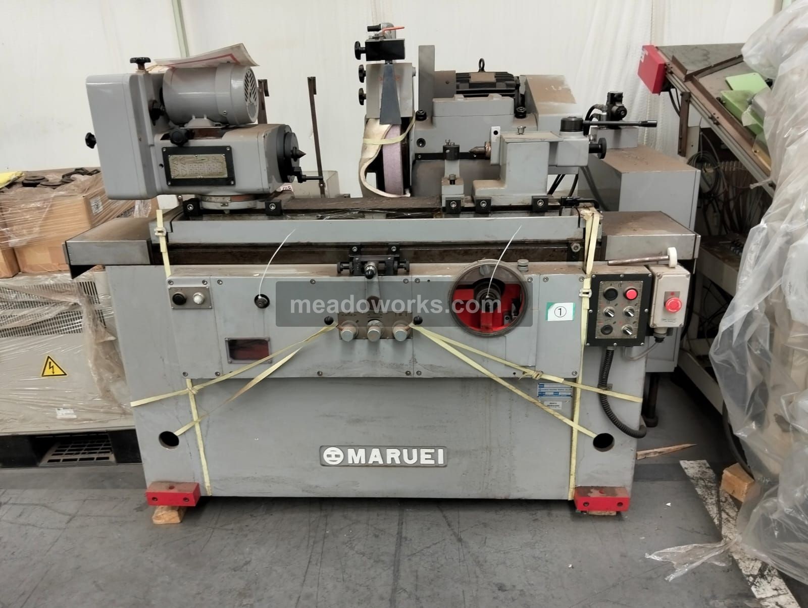 Maruei GA-25-50T Cylindrical Grinder