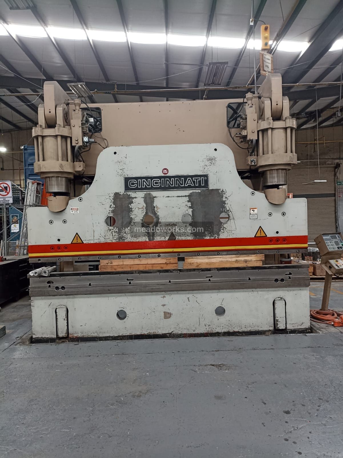 Used Cincinnati 600FMII Press Brakes