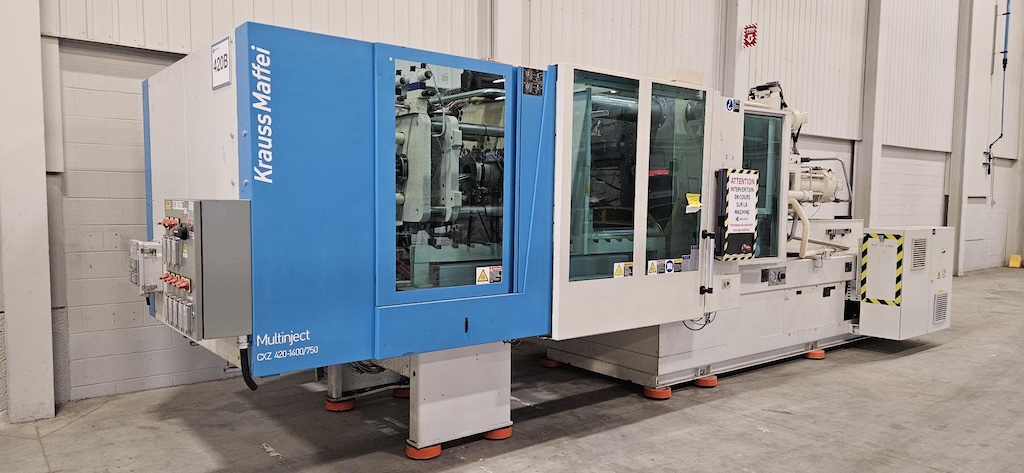 Used 2013 Krauss Maffei KM 420-1400-750 CXZ - 2-Shot Injection Molding Machines: Horizontal