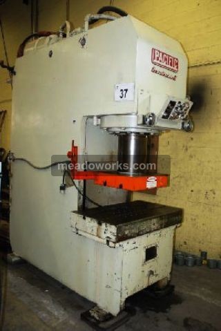 1990 Pacific 200DPFII Hydraulic Gap Press - 1242-2.jpg