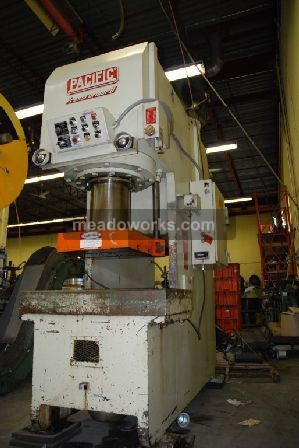 1990 Pacific 200DPFII Hydraulic Gap Press - 1242-3.jpg