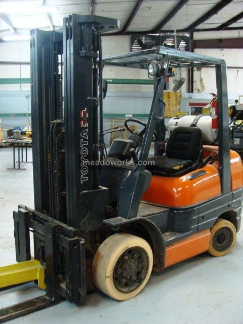 1999 Toyota 42-6FG6030 - 1483-1.jpg