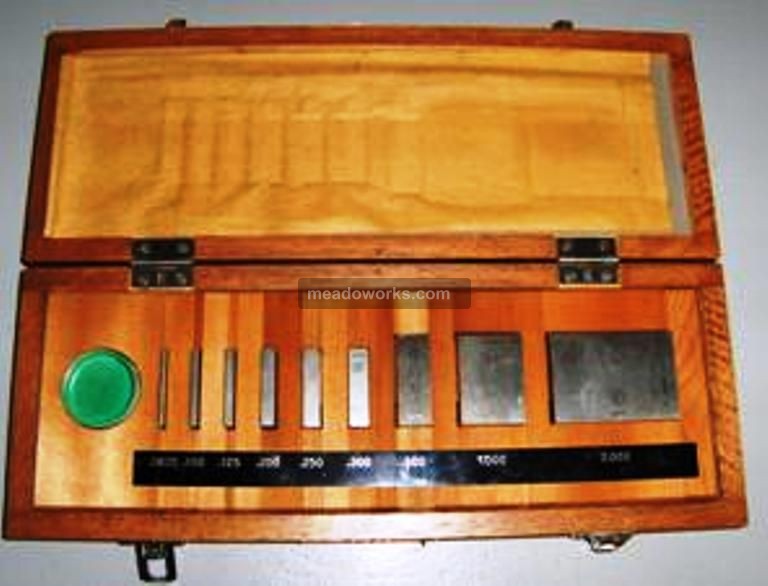 Mitutoyo BE1-9-2 Gage Block Set - 1574-0.jpg