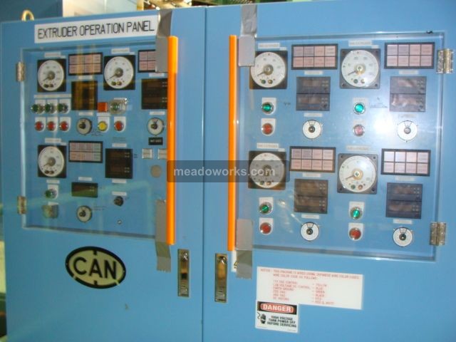 1993 Toyo BMSR-VP-1400 x 260HD Six-Layer Extrusion, 18-Station Rotary Wheel Continuous Automatic Bottle Blow Molder - 1697-91.jpg