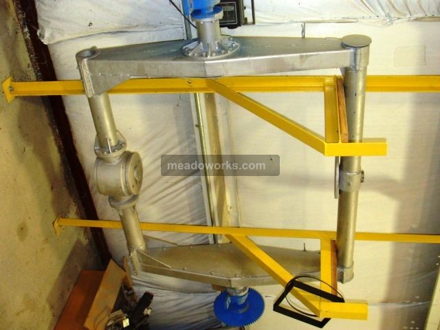 2002 Ferry M-40PC Single Station Clamshell-Style Rotational Molding Machine - 1754-16.jpg