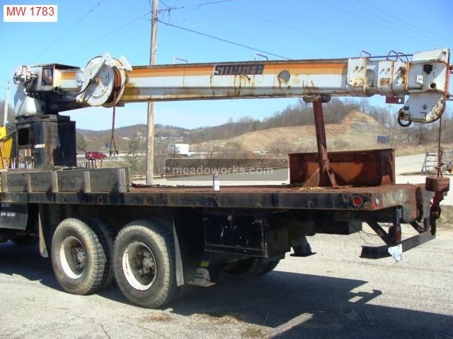 1981 Mack Trucks Stinger Boom Truck - 1783-1.jpg