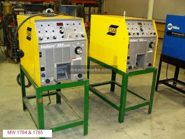 ESAB Heliarc 352 EN 60 974-1 - 1785-3.JPG