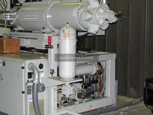 1999 Engel ES2000/300A-Extended Platens - 1956-3.jpg