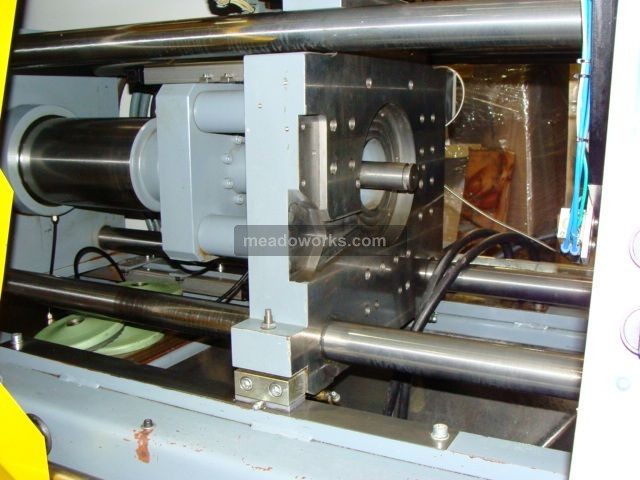 1999 Battenfeld BA 400/125 CDC - 1973-3.jpg