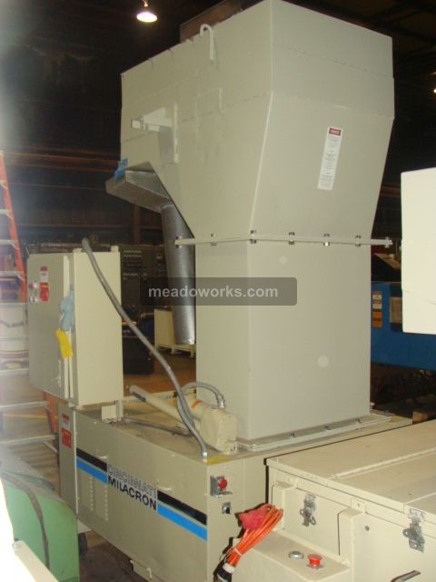 Cincinnati Milacron CMS-1632 - 2136-1.jpg