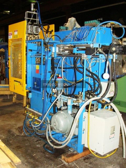 1995 Rocheleau R4 Reciprocating Screw Extrusion Blow Molder - 2140-1.jpg
