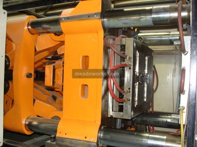 1992 Cincinnati Milacron VT440-54 - 2187-2.JPG