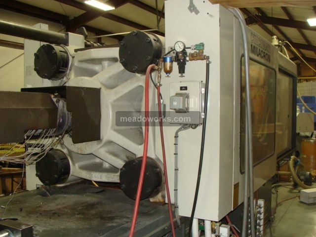 1992 Cincinnati Milacron VT440-54 - 2187-5.JPG
