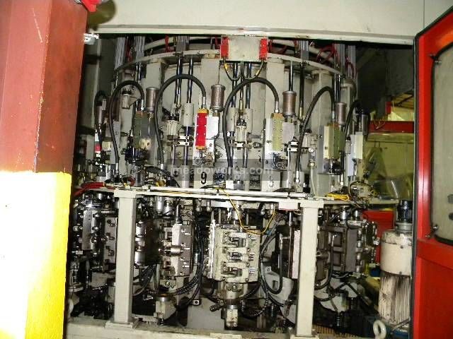 1993 Sidel SBO 16/16 Reheat Stretch Blow Molder - 2298-7.JPG