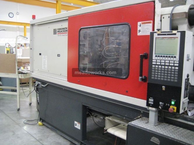 2000 Cincinnati Milacron MT 310-36 WP - 2319-6.jpg