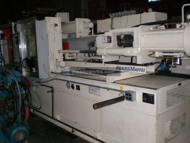 2002 Krauss Maffei KM175-1400C - 233-2.jpg