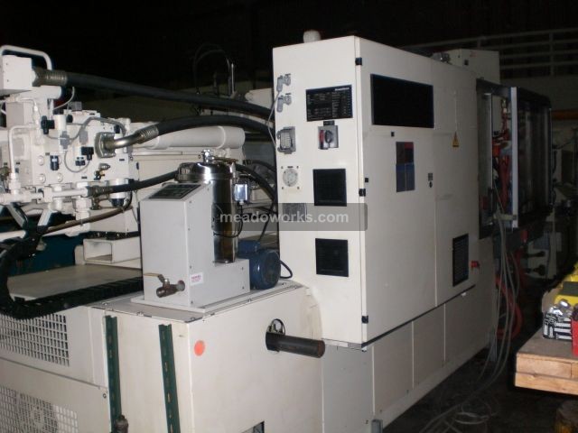 2002 Krauss Maffei KM175-1400C - 233-3.jpg