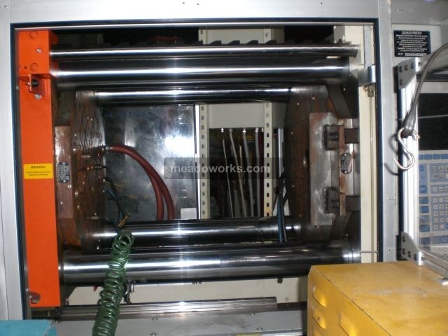 2002 Krauss Maffei KM175-1400C - 233-4.jpg