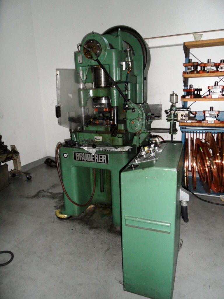 Bruderer BSTA-30 3-Post - 2390-0.jpg