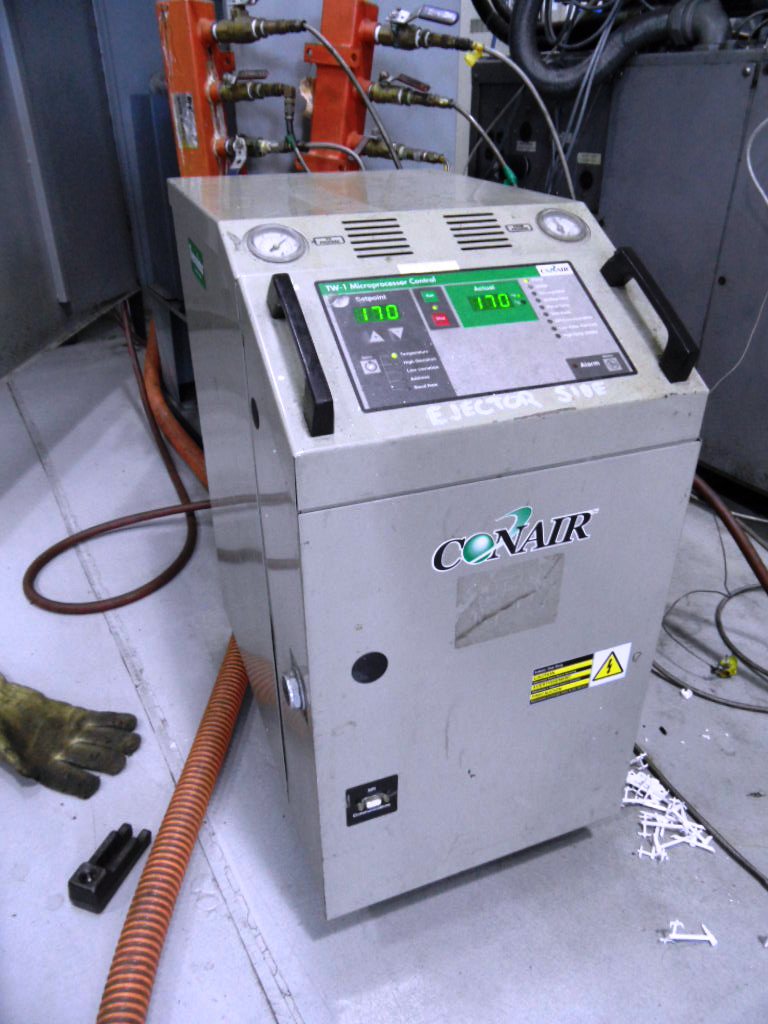 Conair TW-1 - 2402-0.jpg