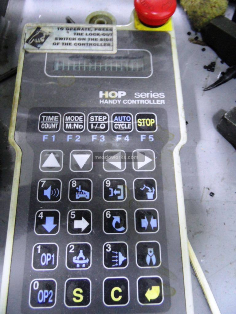 1999 Yushin Sprue Picker HOPIII-M750XC - 2404-1.jpg