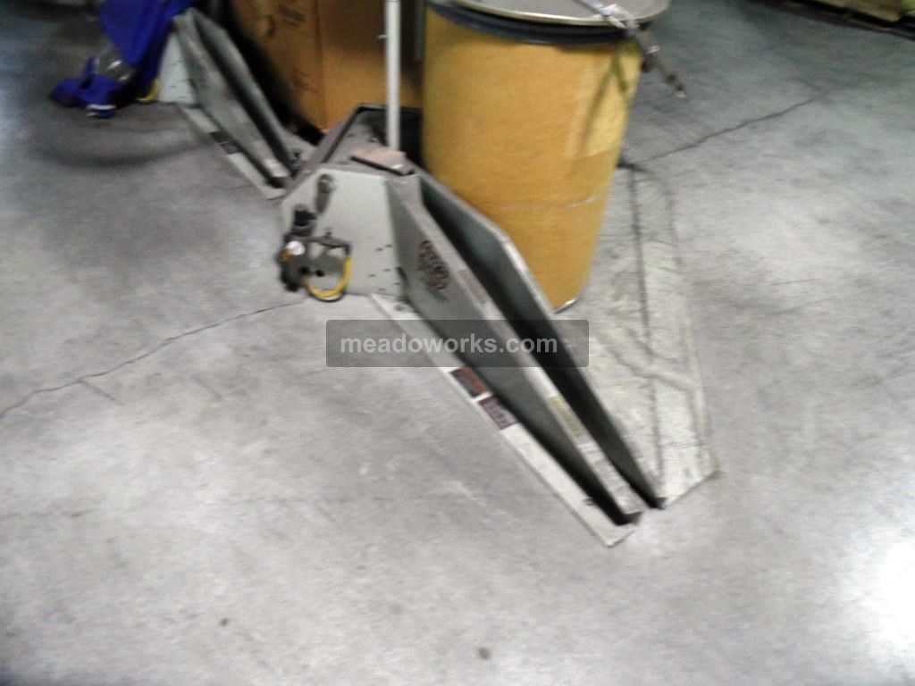 International Material Control Systems (IMCS) 125-6000 Tilt Table - Floor Level