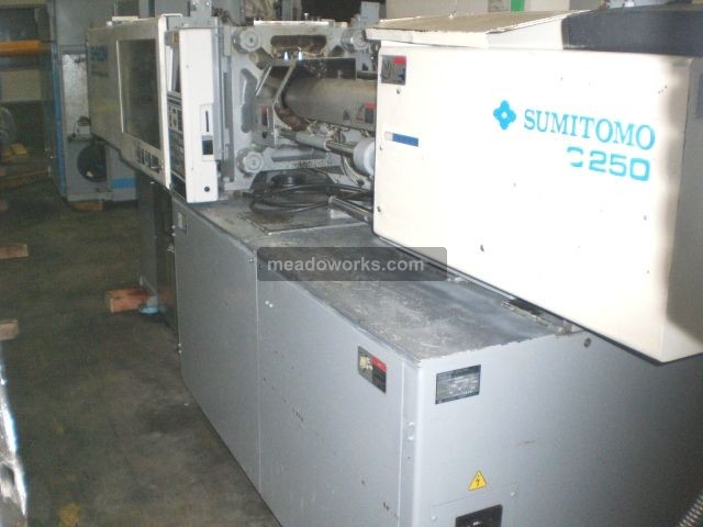 1999 Sumitomo SH80M - 248-4.JPG