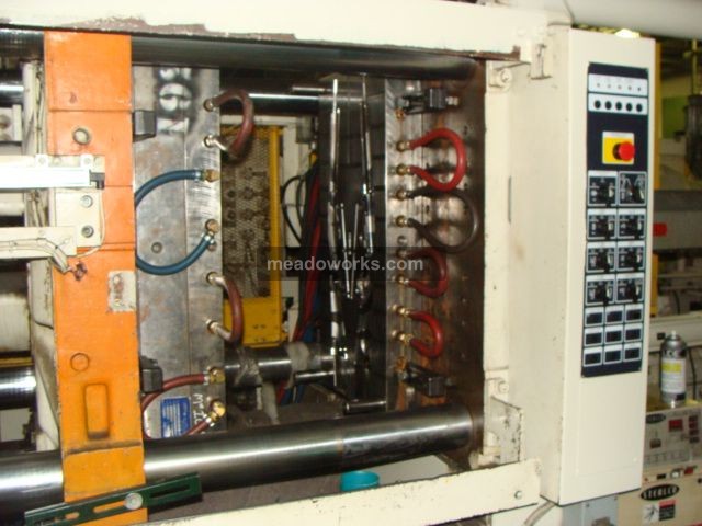 1999 Mitsubishi 390MJ-40 - 2490-4.JPG
