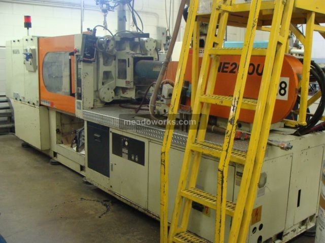 1993 Niigata NE200UA - 2495-2.JPG