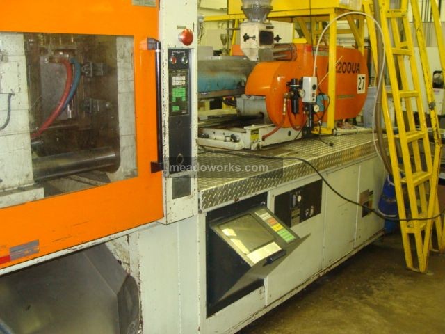 1993 Niigata NE200UA - 2496-1.JPG