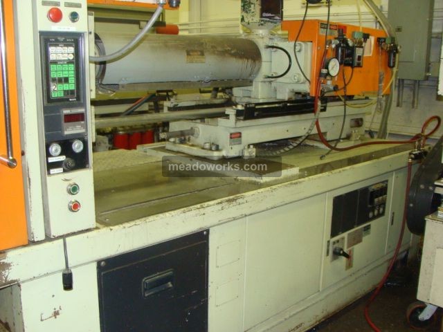 1992 Niigata NE250UA - 2498-2.JPG