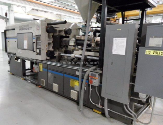 1993 Cincinnati Milacron VT-300-13 - 2571-1.jpg