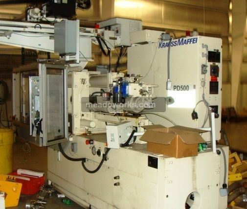 2001 Krauss Maffei KM 110-220-C2 - 2574-1.jpg
