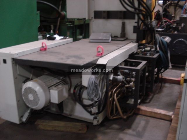 2002 Arburg 370/420C - 260-2.JPG